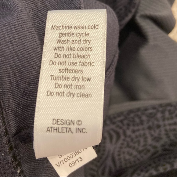 Athleta Bare to Run Knicker Leggings - Picture 6 of 9
